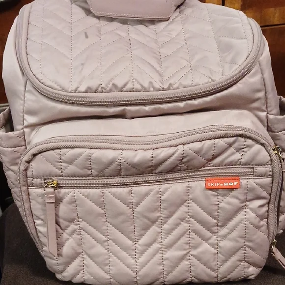 Skip Hop Mauve Colored Baby Bag Set - Picture 2 of 5